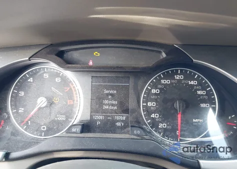 2010 Audi A4 2.0T Premium z USA, uszkodzony, nr VIN WAUEFAFL4AN055435